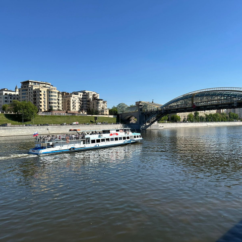Гастрономическая прогулка по Москве-реке | Ужин на теплоходе | От Китай-города до Киевского вокзала